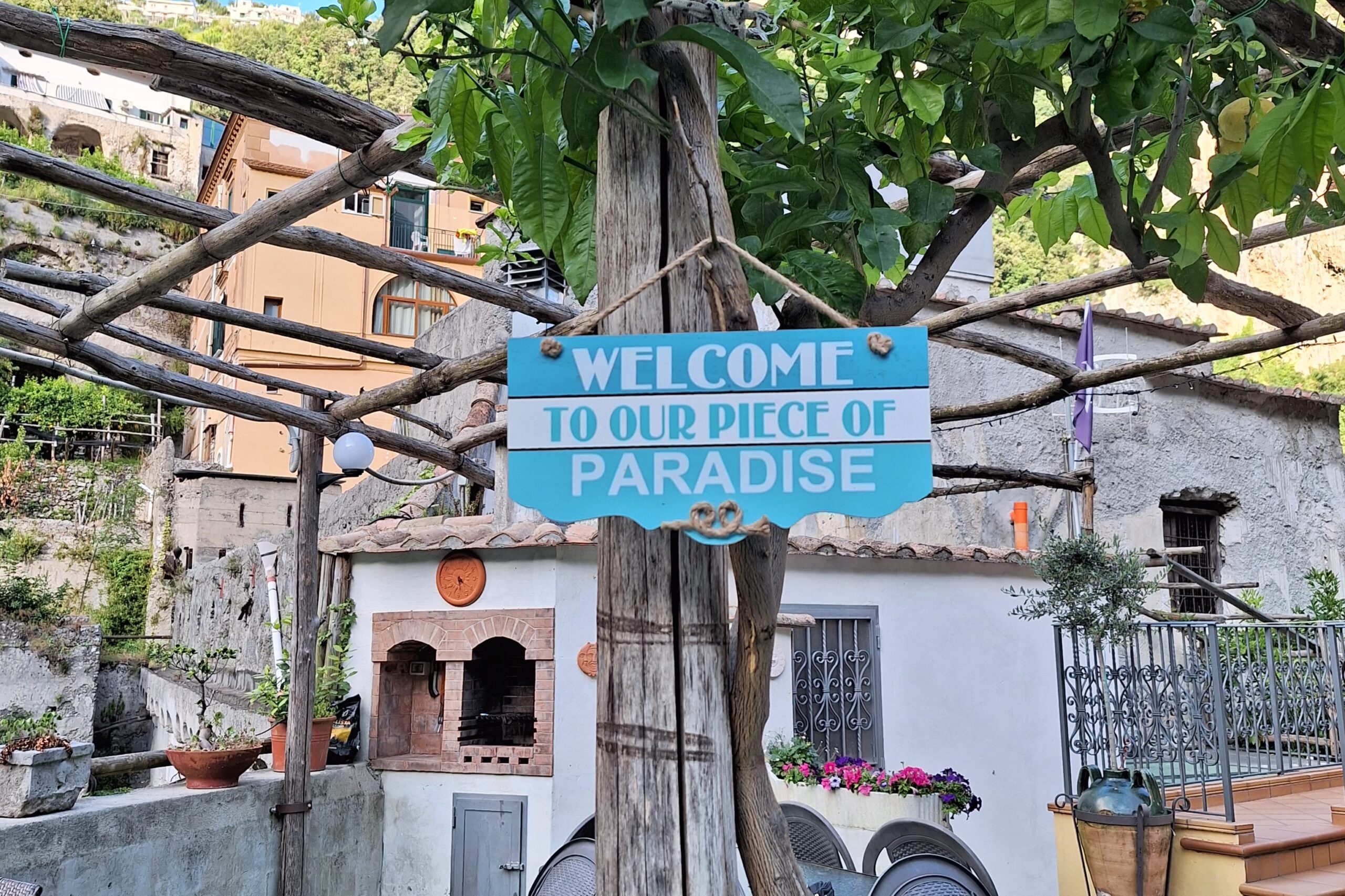 Giardino di Casa Chiarito nel centro della città di Amalfi