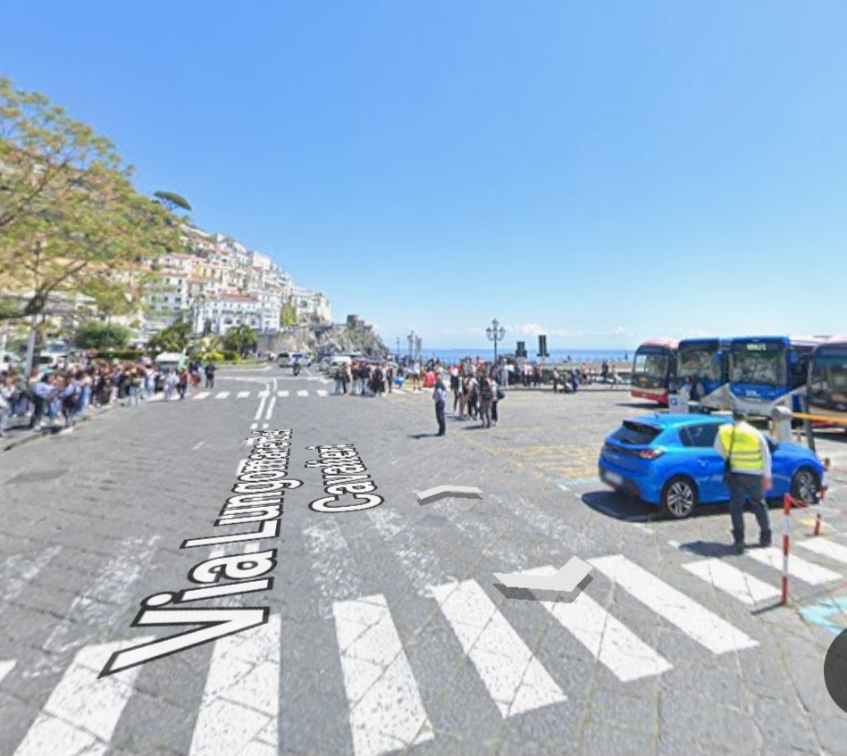 Muoversi in autobus in Costiera amalfitana.
